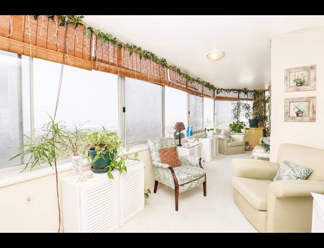 2 BEDROOM APARTMENT FOR SALE IN MORNINGSIDE